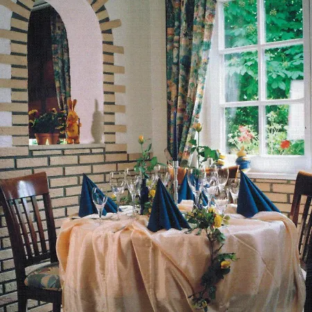 Πανδοχείο Hotel-gasthof Tor Zum Steigerwald Gerolzhofen