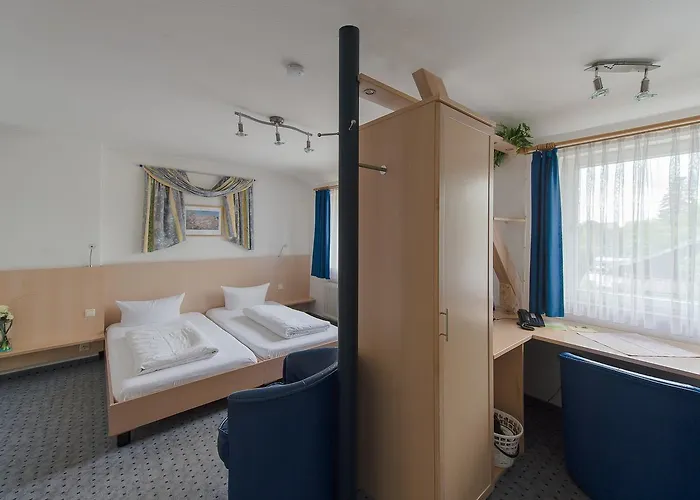 Gasthof Hotel-gasthof Tor Zum Steigerwald